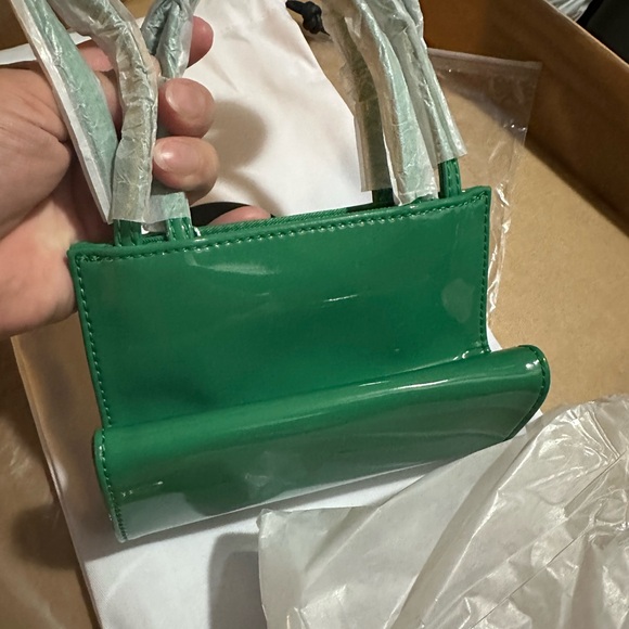 Telfar Small Shopping Bag in Greenscreen Patent - Picture 10 of 14